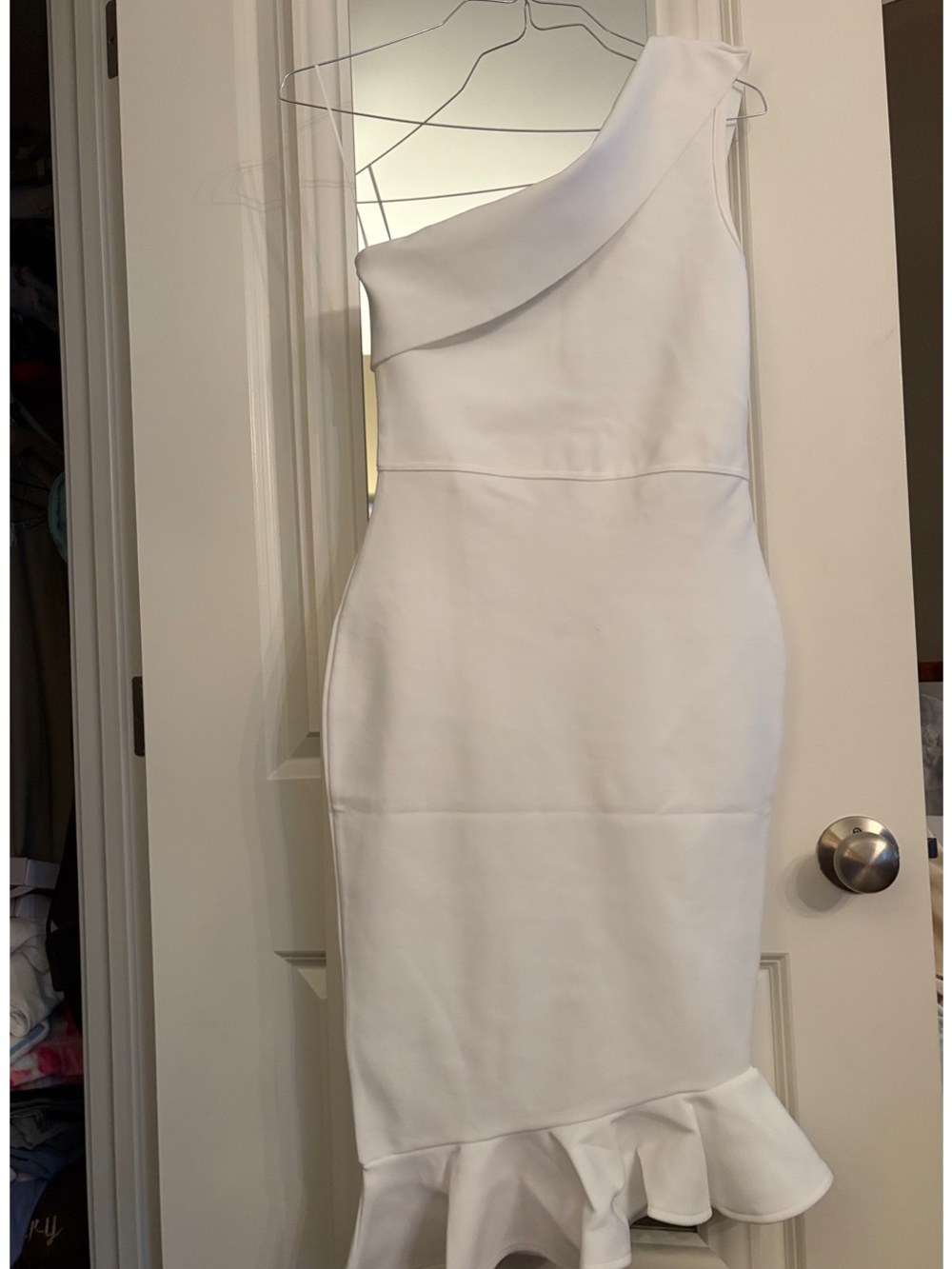 Chic One-Shoulder White Ruffle-Hem Dress